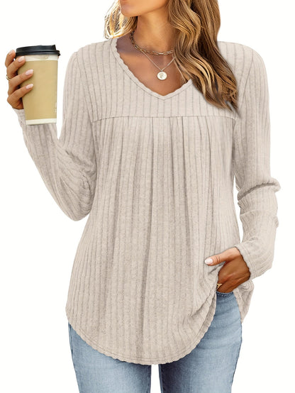 Helle™ | Lightweight knit blouse with V-neck