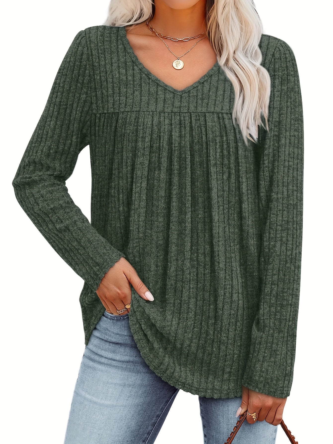 Helle™ | Lightweight knit blouse with V-neck