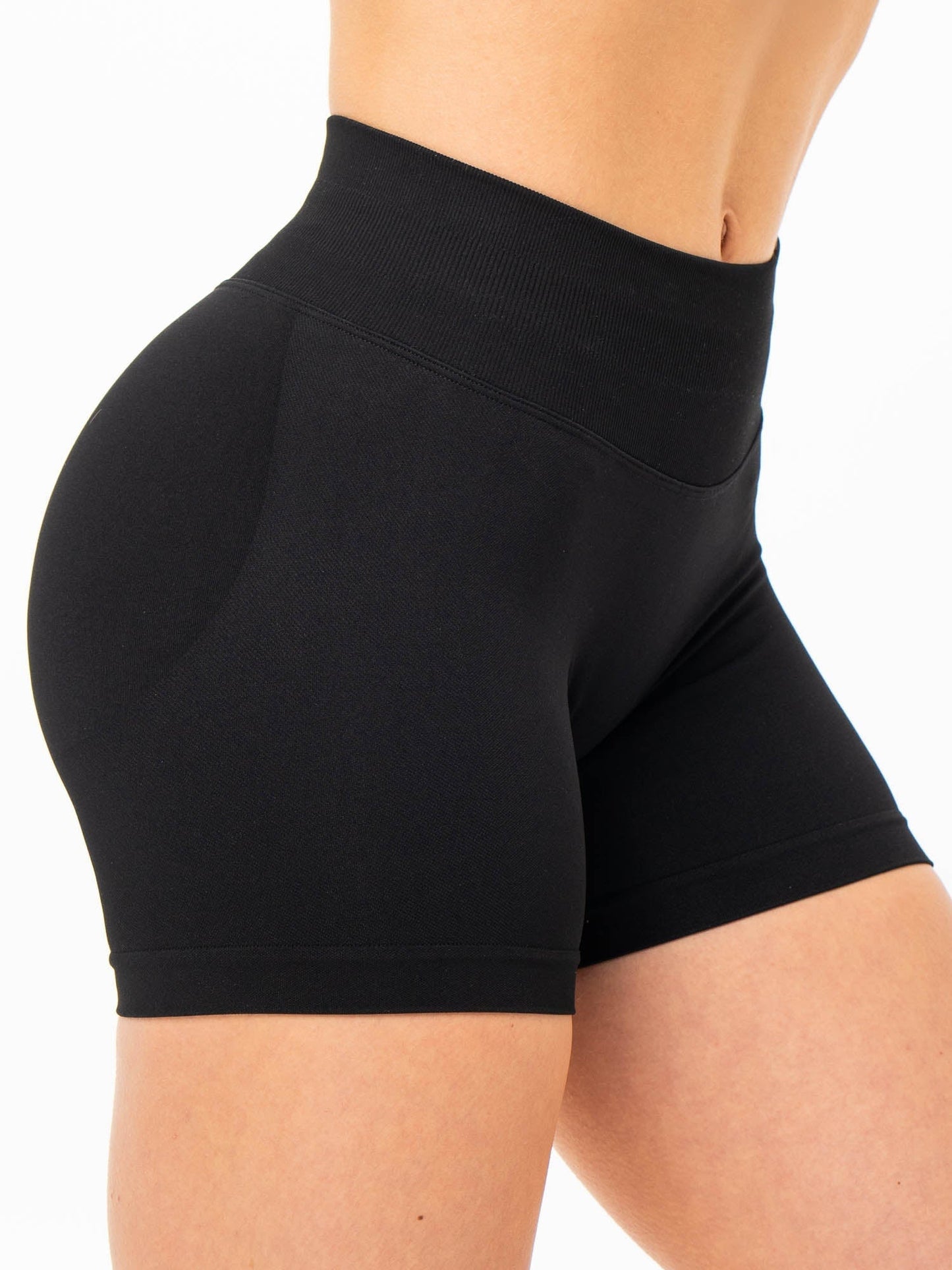 Boost Seamless Shorts - Black