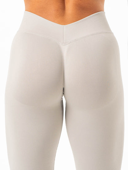 Boost V Back Leggings - Ash