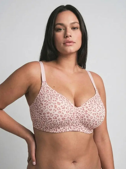Ryzon wireless seamless push-up bra with a deep V-neck